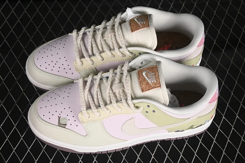 All categories Nk SB Dunk series Nk SB Dunk Low low-top sneakers Nike Dunk Low "Mushroom" floral theme low-top casual sneakers IB8876-661